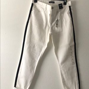 EXPRESS SIDE STRIPE MID RISE CROPPED LEGGING JEANS